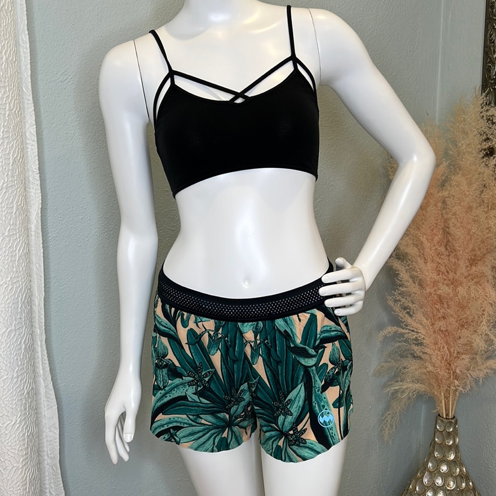 Janji Run Shorts size small